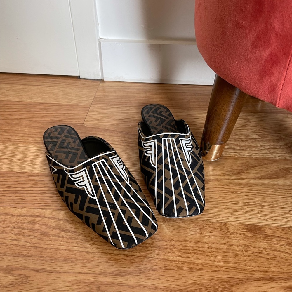 Fendi Freedom Mules